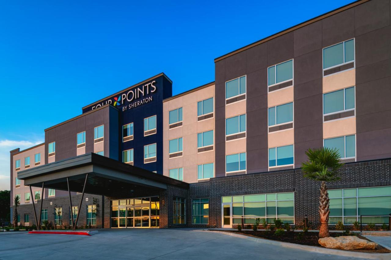 Four Points By Sheraton Worth North 3*