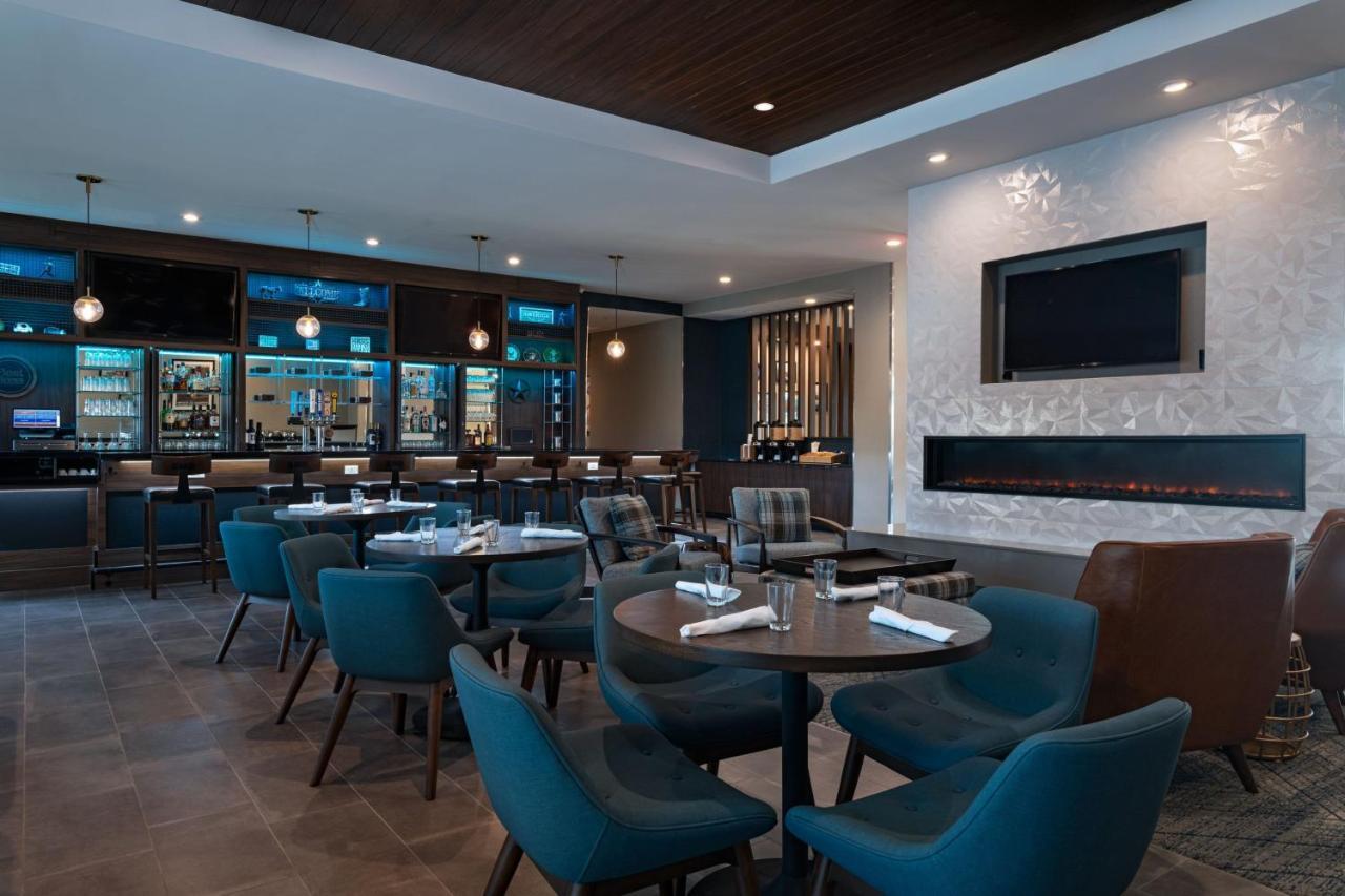 Hotel Four Points By Sheraton Worth North 3*